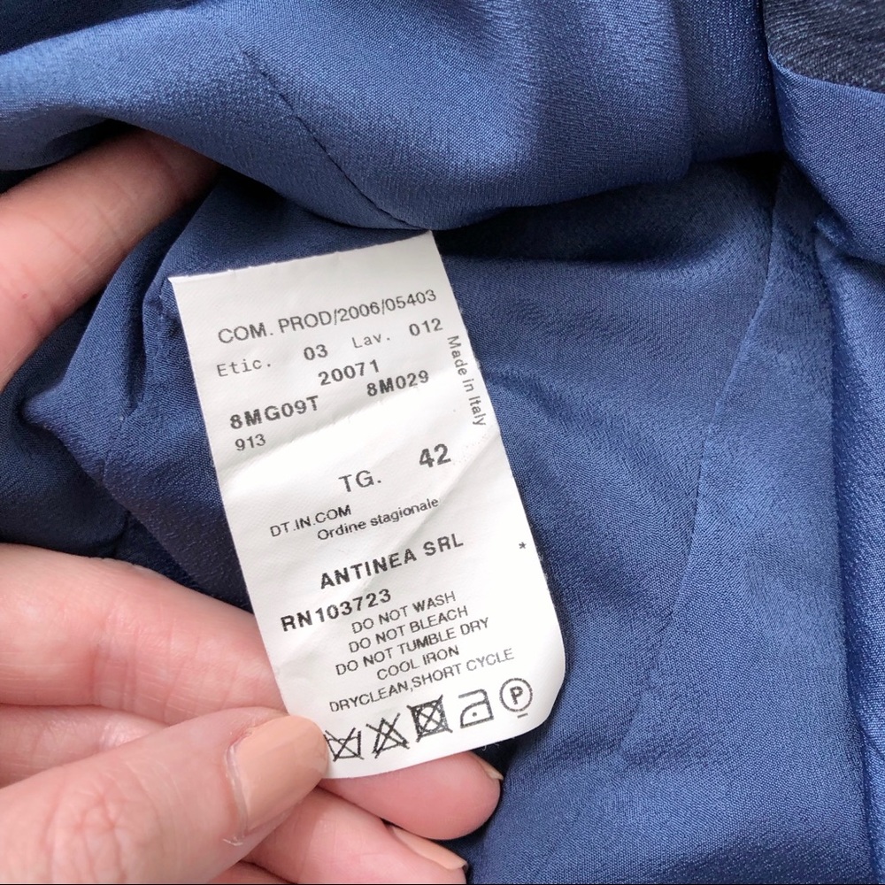 Armani Collezioni Metallic Silk Jacket - Picture 7 of 8